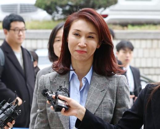 [단독] 워커힐 노소영, 초호화빌라 미납 숙박비 7개월분 지불하라 내용증명