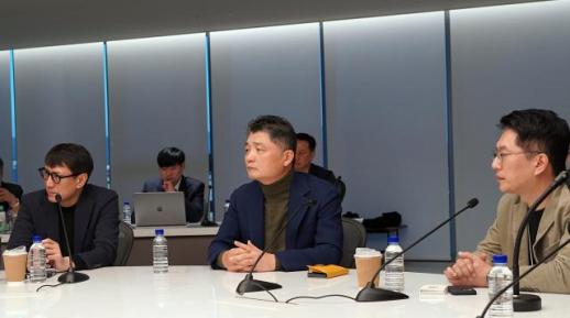 밀린 숙제 속속 해치우는 카카오…여전한 사법 리스크에 쇄신 동력 글쎄