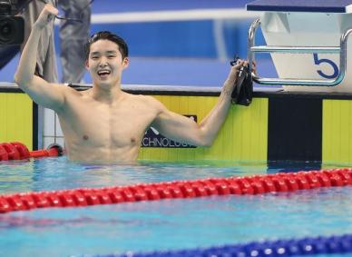 AG 3관왕 김우민, 800ｍ 세계수영 출전 확정…황선우는 100ｍ 선발전 1위