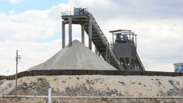 짐바브웨의 한 리튬 공장 사진EPA·연합뉴스