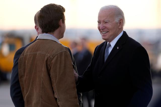 28일현지시간 콜로라도주 덴버에 도착한 조 바이든 미국 대통령사진AP연합뉴스 