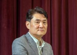 카카오 최고위급 임원, 방만한 내부 경영 공개 비난 