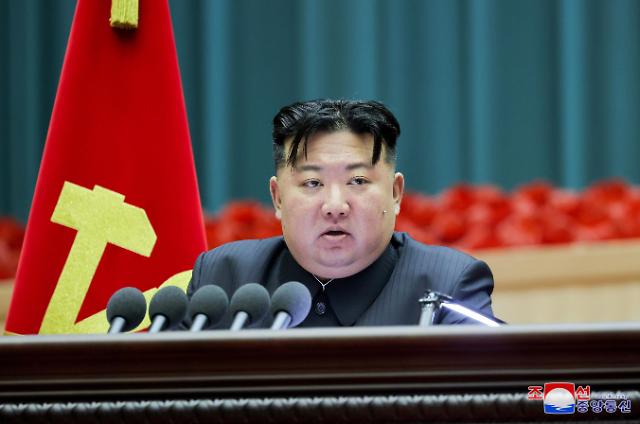 朝鲜时隔11年举行全国母亲大会 金正恩出席会议致辞