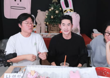 나영석 PD, 배정남 손절설 해명...저희 많이 친해요