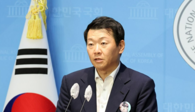 국민의힘 의협, 국민 생명권 볼모로 삼는 자세 유감