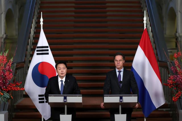韩荷建立半导体同盟 降低对华依赖稳定供应链