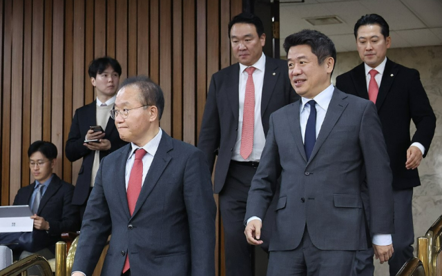 윤재옥 국민의힘 원내대표 겸 대표 권한대행과 당 지도부가 당정협의회에 참석하고 있다사진연합뉴스