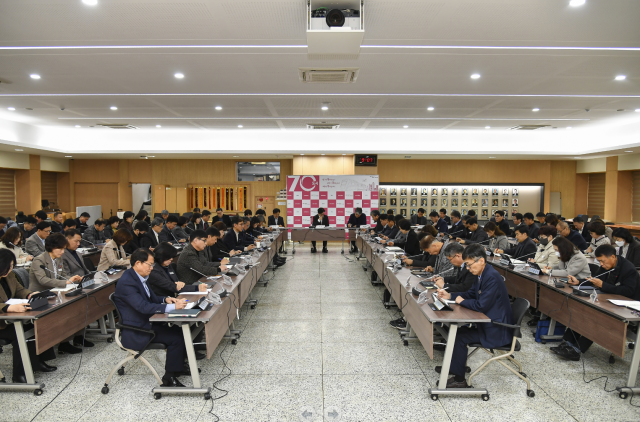 김병수 김포시장이 26일 2023년 마지막 12월 확대간부회의를 주재했다 사진김포시