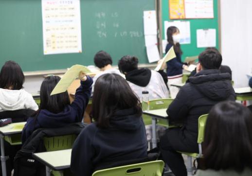 文科的衰落? 七成韩国顶尖私立高中高三学生选择理科