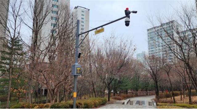 공원에 설치된 지능형 CCTV 사진연합뉴스