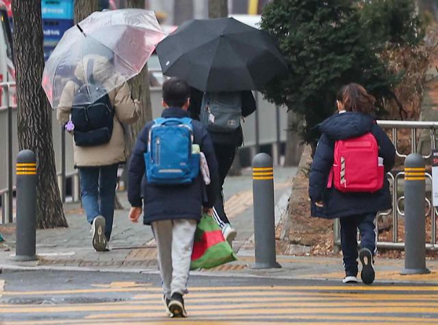 韩国生育率走低致多文化学生比重激增