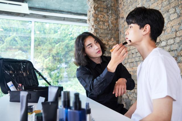 全球韩男最精致！ 韩国男士化妆品市场迅速崛起