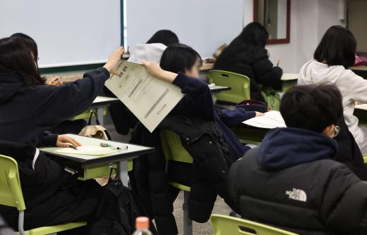 学生青睐首都圈 韩地方大学面临倒闭危机