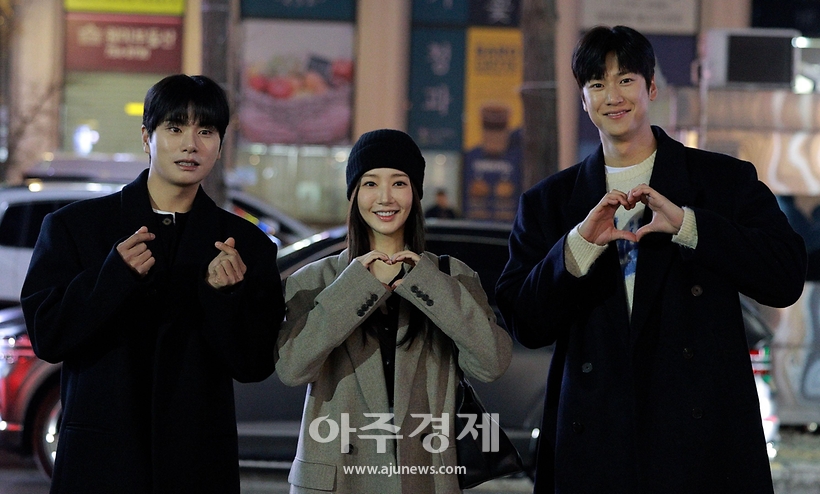 [슬라이드 포토] tvN 내 남편과 결혼해줘 종방연 참석한 배우들