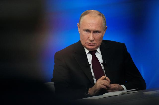 연례 기자회견 참석한 푸틴 러시아 대통령
    모스크바 로이터연합뉴스 