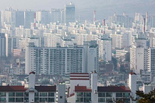 韩国房地产市场陷入衰退 首尔公寓成交量连跌四个月 
