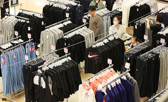 韩国服装行业内需不振 旺季不旺淡季更淡