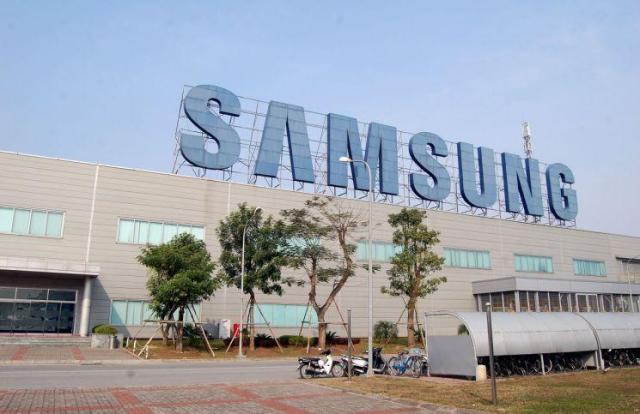 Nhà máy sản xuất điện thoại Samsung tại Việt Nam ẢnhYonhap News