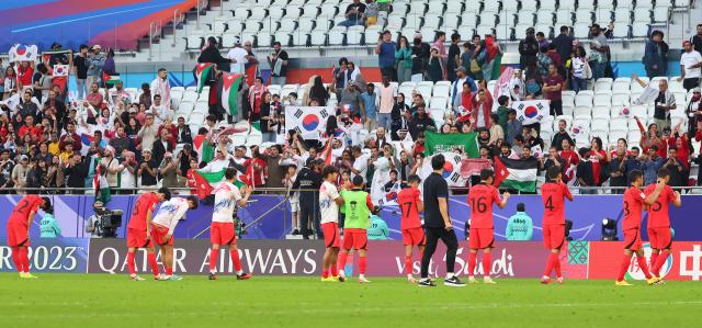 지난 20일현지시간 카타르 도하 앗수마마 스타디움에서 열린 2023 아시아축구연맹AFC 카타르 아시안컵 조별리그 E조 2차전에서 한국과 요르단이 2대2 무승부를 거뒀다 사진연합뉴스