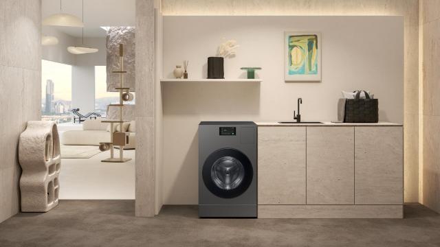  삼성전자 올인원 세탁∙건조기 비스포크 AI 콤보 라이프스타일 이미지
     국내 최대 건조 용량의 올인원 제품으로 세탁부터 건조까지 하나로 빠르게 가능하다