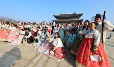韓 여행 이유는 콘텐츠·전통문화...정부, 체험행사 강화해 MZ 관광객 공략