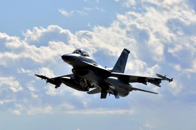 미국 록히드마틴의 F-16 전투기 사진미 공군·AP·연합뉴스