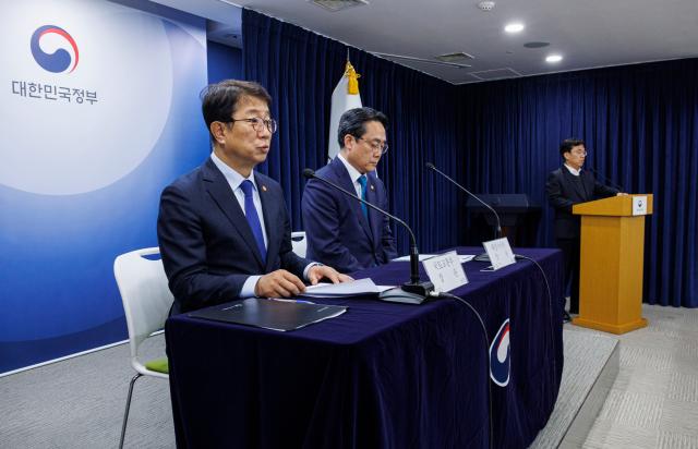 민생토론회 박상우 국토부 장관이 논의사항을 설명하고 있다연합뉴스