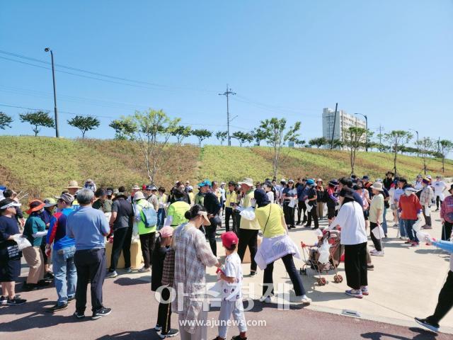 지난해 남대천 플로킹행사사진양양군