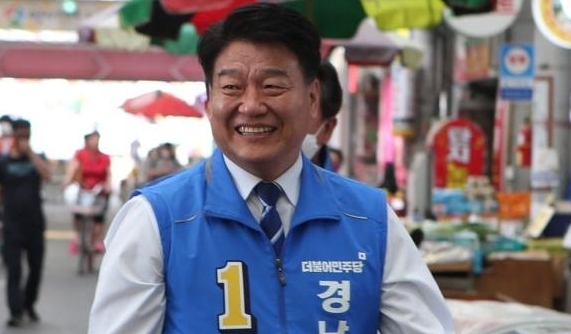 더불어민주당 경기 안산갑 양문석 후보 과거 경남도지사 출마 당시 유세하는 모습 