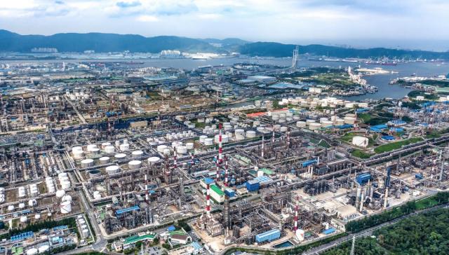 정유·석유화학 플랜트가 모여있는 SK이노베이션 울산 CLX 공장 전경사진SK이노베이션