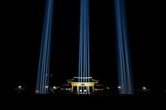 2022년 서울시 용산구에 위치한 국립대전현충원을 밝히고 있는 불멸의 빛사진국가보훈부