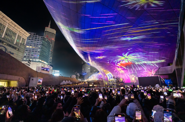 Sự kiện Seoul light và đếm ngược đến năm mới năm 2023 tại DDP ẢnhDDP