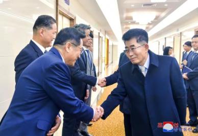 김성남 北국제부장, 베트남 대외부장 회담…친선 협조 관계 발전