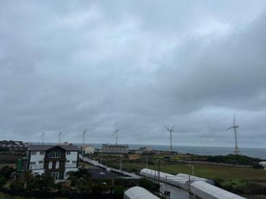 [르포] 시간·날씨 구애받지 않는 천연 에너지…제주 풍력발전단지 가보니