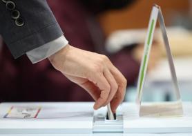 Two-day early voting begins ahead of next weeks general elections