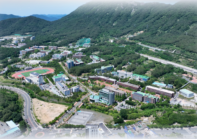국립창원대학교는 ‘2024년 한국어능력시험TOPIK 국내 시행기관’으로 최종 선정됐다 사진국립창원대