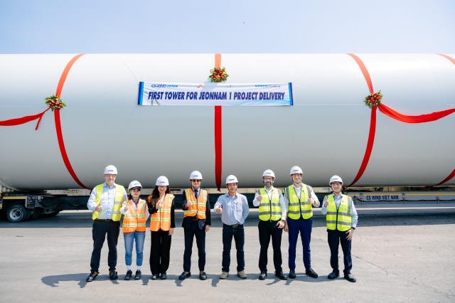 전남해상풍력발전사업에 공급될 터빈 타워 사진베트남통신사
