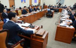 복지부, 의협 비대위 김택우·박명하에 면허정지 3개월 통보