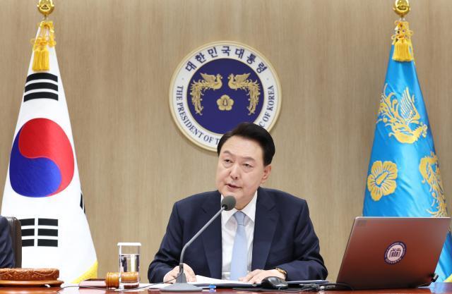 President Yoon Suk Yeol delivers remarks at a Cabinet session at the Yongsan presidential office YONHAP PHOTO
