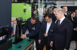 시진핑 중국산 전기차·태양광 패널, 세계 인플레 완화