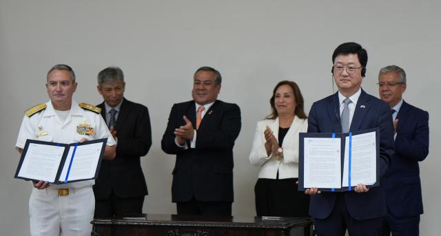 HD Hyundai signs deal to build 4 warships for Peruvian Navy