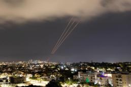 이스라엘, 이란 광범위 보복 공격 계획했다 축소