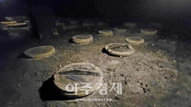 1951년 발견된 명청시대 술 구덩이 중국에서 가장 오래된 가장 완전하게 보존된 술 구덩이로 중국 국가급 문화재로 지정됐다 사진배인선 기자