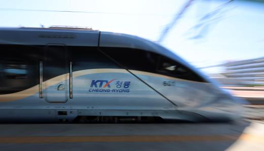 韩国最快新型高铁"KTX-青龙"将于明日正式投运