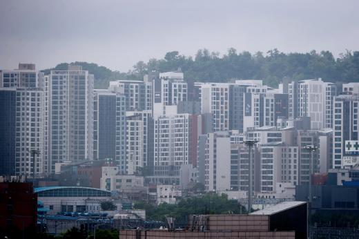 租房市场"春天"来临？首尔公寓月租金跌破100万韩元大关