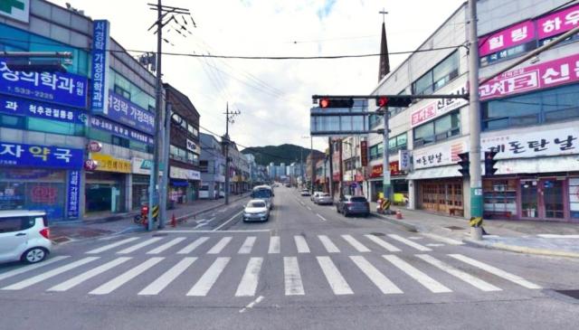 정읍시가 오는 16일부터 호남고등학교 통학로 지중화사업을 추진한다사진정읍시