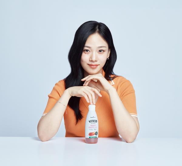 가수 겸 배우 비비가 동원홈푸드의 식단 관리 전문 브랜드 비비드키친 모델이 됐다 사진동원홈푸드