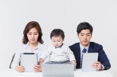 韩国年轻双职工丁克夫妇增加 就业和住房给生娃拖后腿