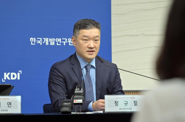 구조개혁·저출산 극복 없인 '기저효과 덫' 못 벗어난다