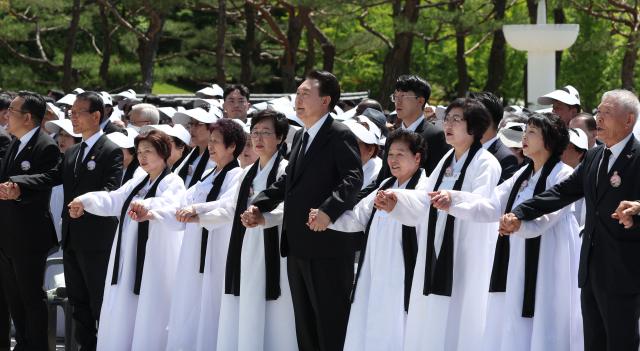 [종합] 尹 대통령, 5·18 기념식 3년 연속 참석…